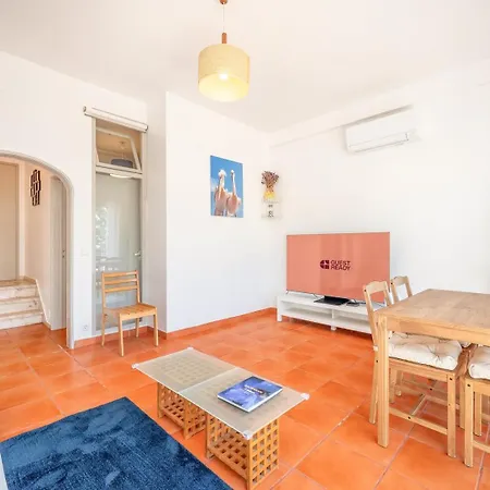 Charming Haven On The Portuguese Riviera *